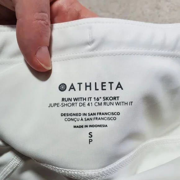 ATHLETA NWT Run With It 16" Skort Skirt Lined Tennis Golf White Women's Small - Picture 12 of 16